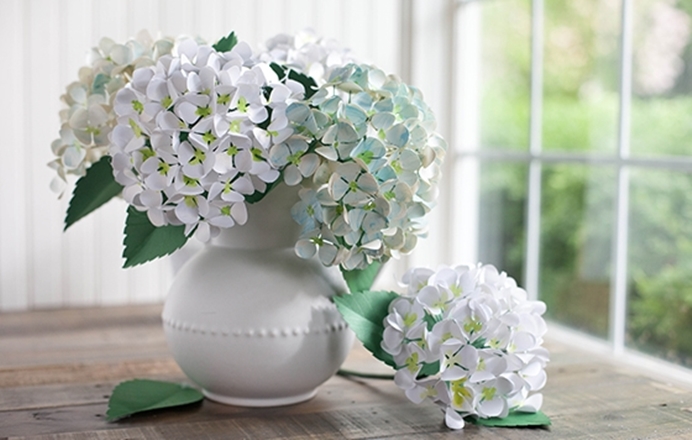 Paper_Flower_Hydrangea_DIY.jpg